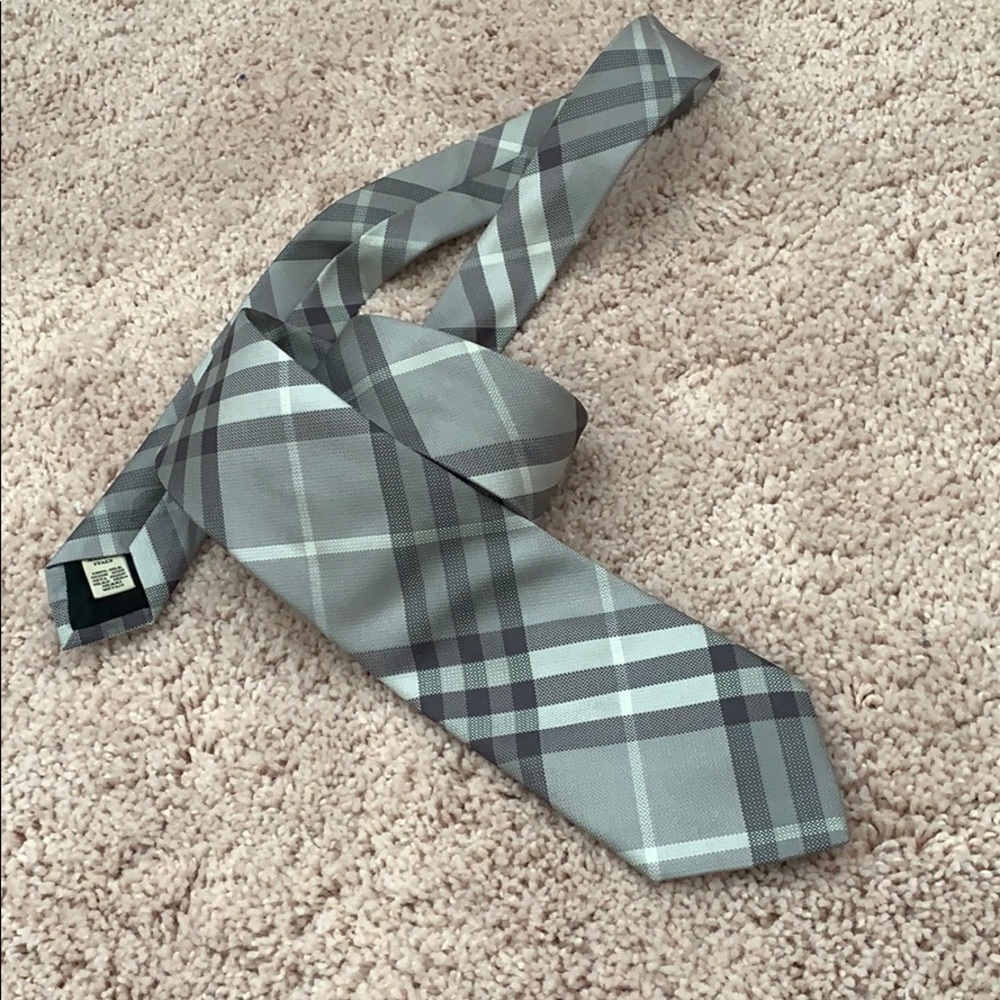 Burberry tie